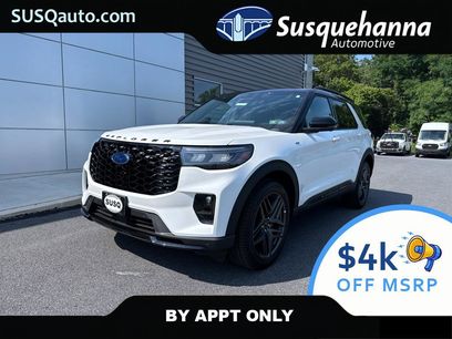 New 2025 Ford Explorer ST-Line w/ Premium Package
