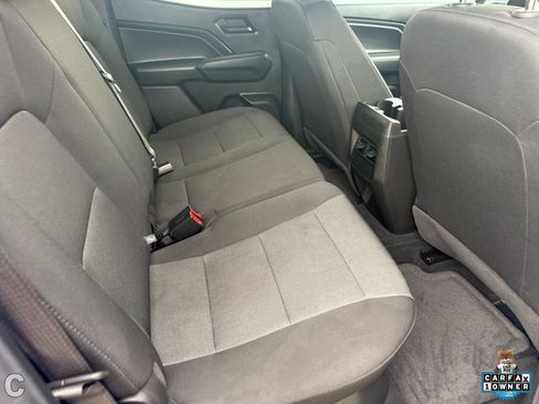 Certified 2025 Chevrolet Colorado Trail Boss AWD/4WD image 14