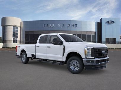 New 2025 Ford F250 Lariat w/ FX4 Off-Road Package