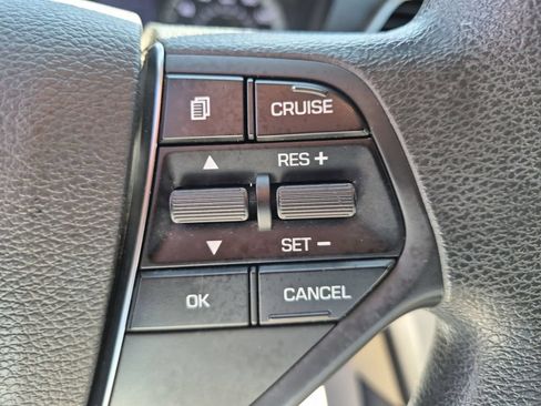 Used 2017 Hyundai Sonata SE w/ Cargo Package FWD image 19
