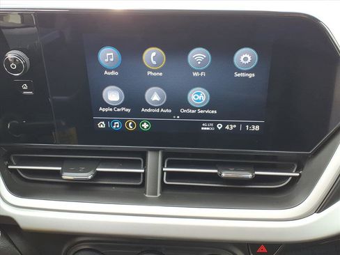 Used 2024 Chevrolet Trax RS w/ Driver Confidence Package image 14