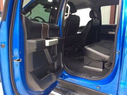 Used 2021 Ford F350 Lariat w/ Chrome Package image 12