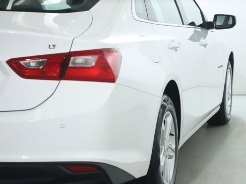 Used 2023 Chevrolet Malibu LT w/ Driver Confidence Package FWD image 45