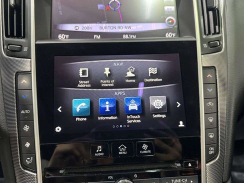 Used 2016 INFINITI Q50 Red Sport 400 AWD/4WD image 40