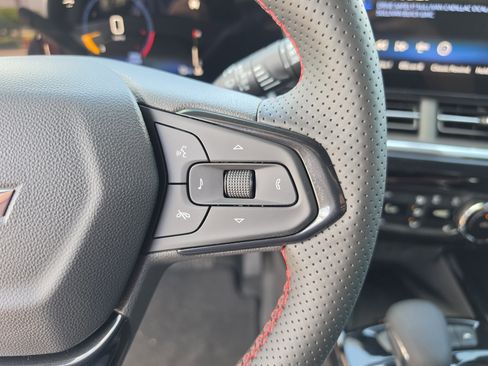 New 2026 Chevrolet Trax RS w/ Sunroof Package FWD image 31
