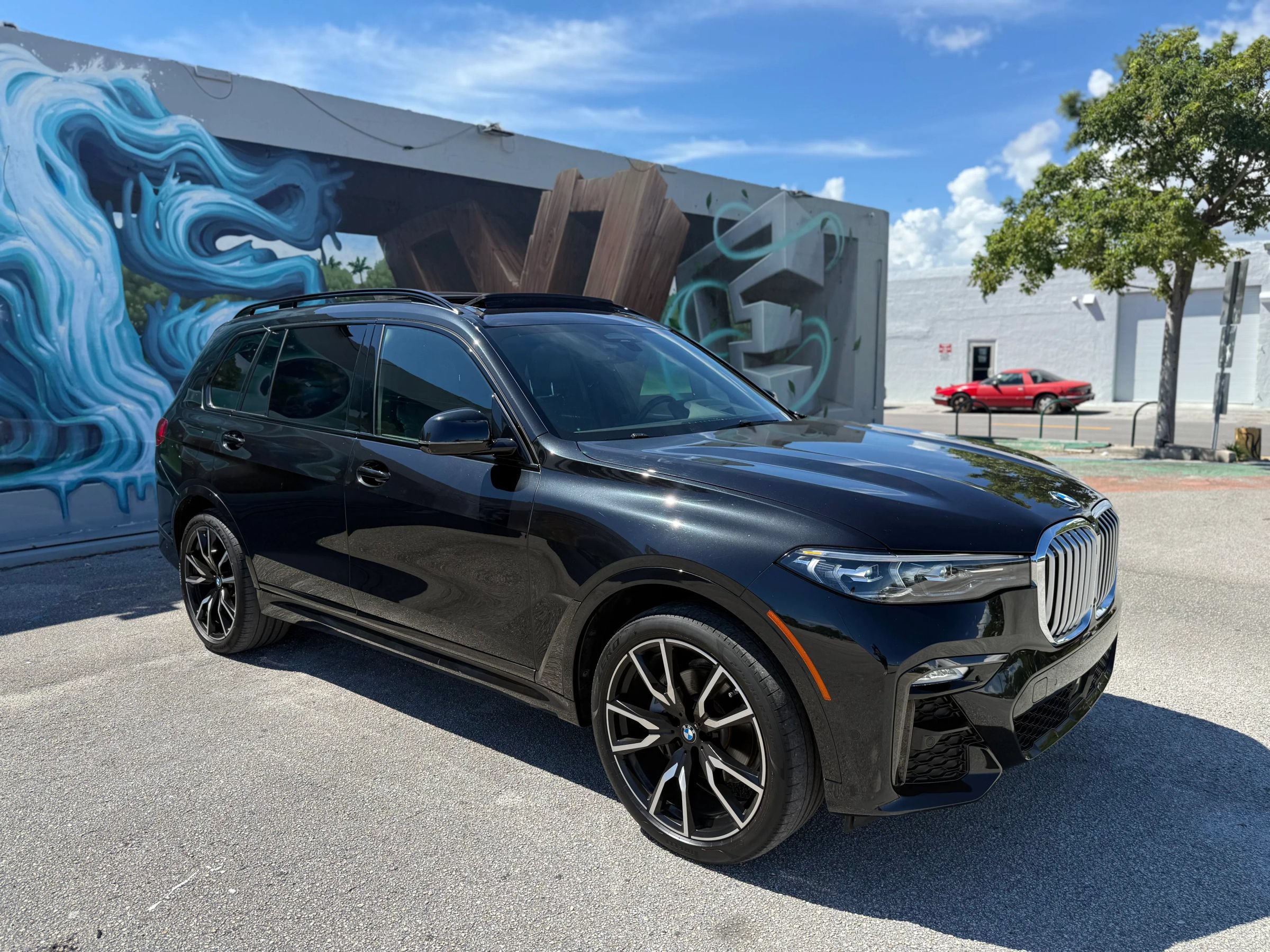 Used 2019 BMW X7 xDrive40i w/ Premium Package AWD/4WD image 5