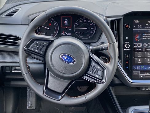 Used 2025 Subaru Crosstrek 2.5i Limited w/ Crosstrek Mirror Package image 10