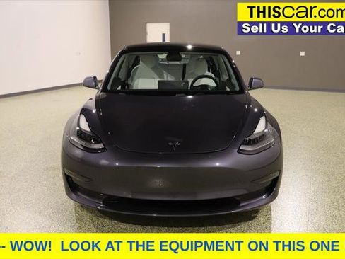 Used 2021 Tesla Model 3 Long Range image 2