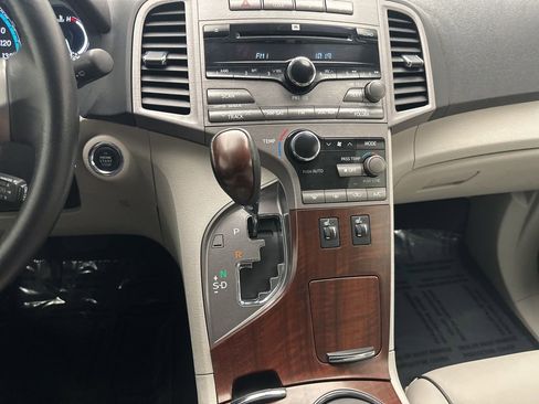 Used 2009 Toyota Venza AWD image 20