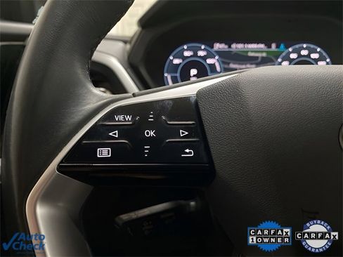 Used 2024 Audi Q4 e-tron Premium Plus image 35