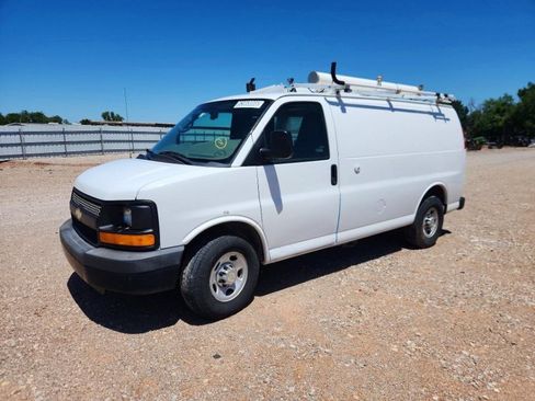 Used 2013 Chevrolet Express 2500 RWD image 1