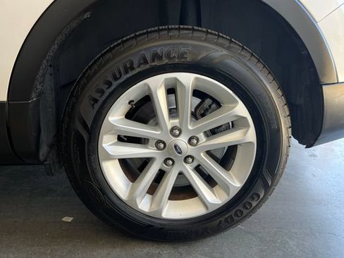 Used 2013 Ford Explorer XLT FWD image 10