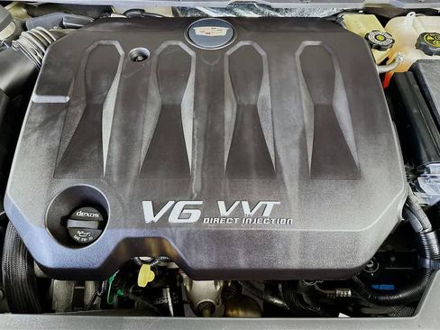 Used 2016 Cadillac XTS Luxury image 9