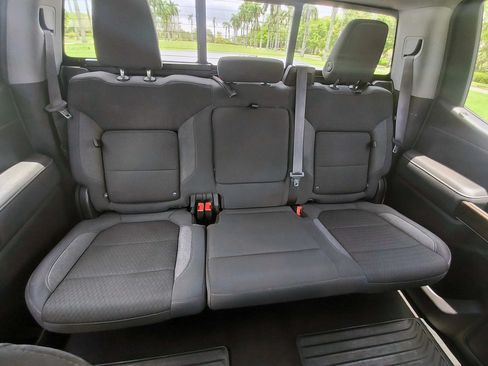 Used 2021 GMC Sierra 1500 Elevation w/ Preferred Package AWD/4WD image 11