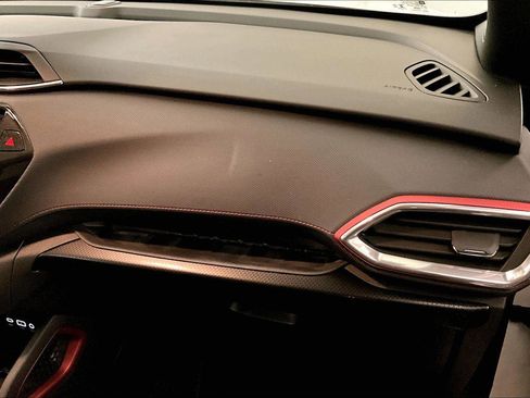 Used 2023 Chevrolet TrailBlazer RS w/ Sun and Liftgate Package image 15