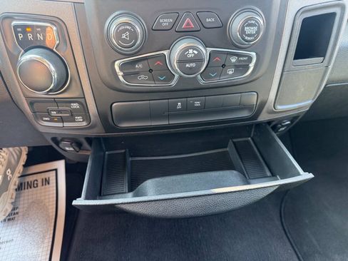 Used 2019 RAM 1500 Express w/ Express Value Package AWD/4WD image 19