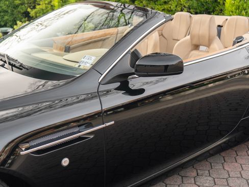 Used 2009 Aston Martin DB9 Volante image 39