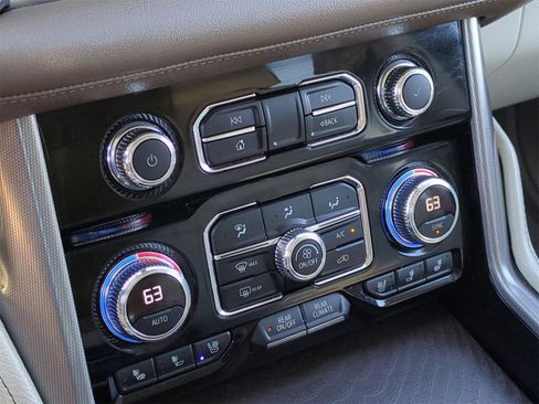 Certified 2022 GMC Yukon XL Denali image 20