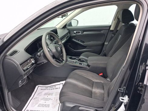 Used 2023 Honda Civic LX image 3