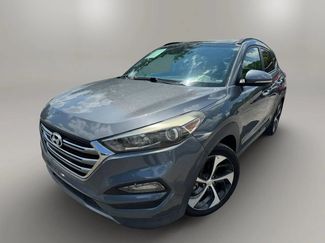 Used 2016 Hyundai Tucson Limited w/ Option Group 03 FWD video 1