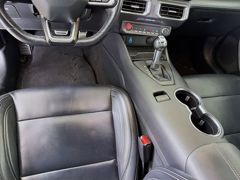 Used 2024 Ford Mustang Premium image 26