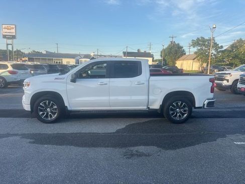 Used 2017 Nissan Pathfinder SV AWD/4WD image 25