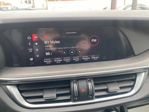 Used 2021 Alfa Romeo Stelvio Ti AWD/4WD image 20