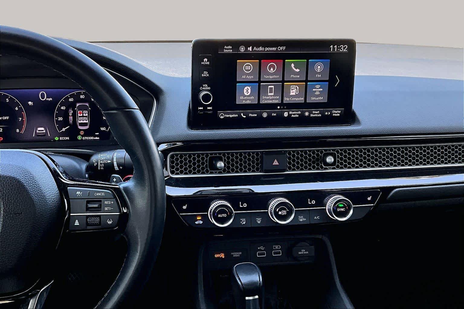 Used 2022 Honda Civic Touring image 6