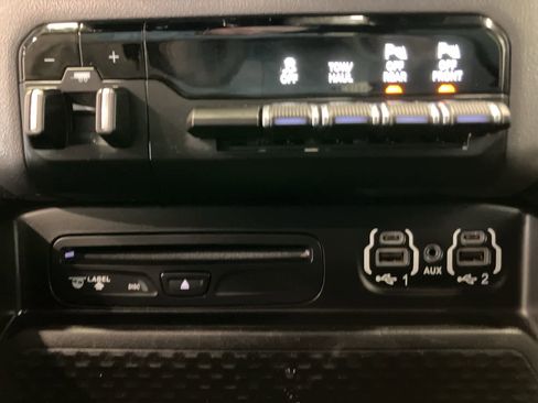 Used 2019 RAM 1500 Sport w/ Level 2 Equipment Group image 19