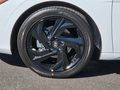 New 2026 Hyundai Elantra SEL Sport Premium image 7