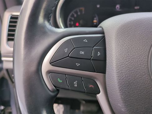 Certified 2019 Jeep Grand Cherokee Limited image 24