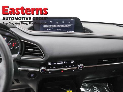 Used 2025 MAZDA CX-30 AWD 2.5 S w/ Preferred Package image 12