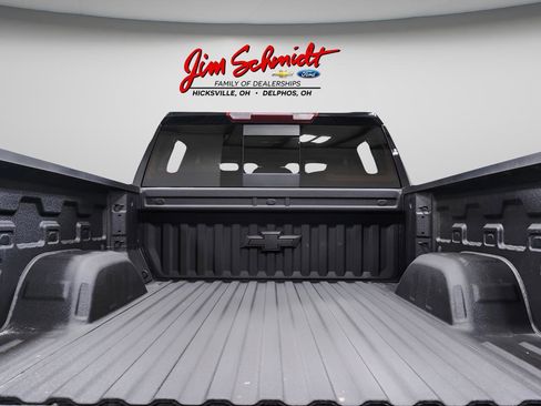 Used 2024 Chevrolet Silverado 1500 LTZ w/ LTZ Premium Package AWD/4WD image 35