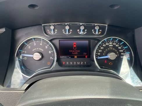 Used 2012 Ford F150 Lariat w/ Lariat Chrome Pkg AWD/4WD image 24