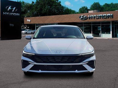 New 2026 Hyundai Elantra Blue image 12
