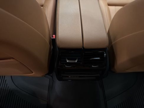 Used 2021 BMW 540i w/ Premium Package RWD image 24