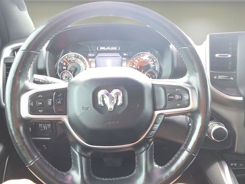 Used 2019 RAM 1500 Big Horn image 12