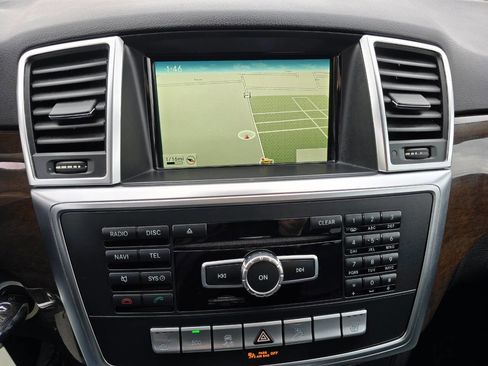 Used 2015 Mercedes-Benz ML 250 BlueTEC 4MATIC image 17