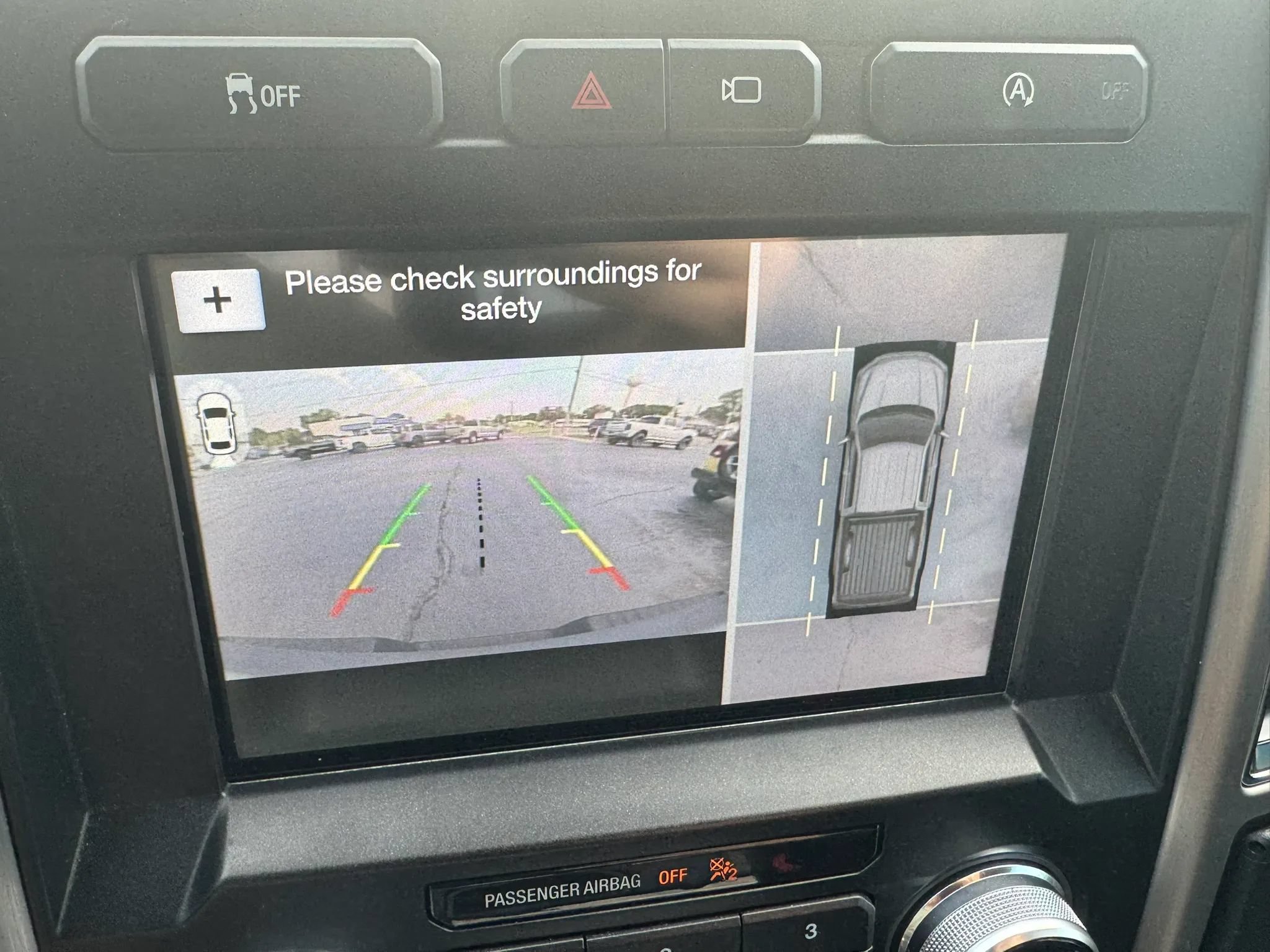 Used 2018 Ford F150 Platinum w/ Equipment Group 701A Luxury AWD/4WD image 9