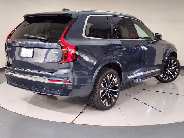 New 2026 Volvo XC90 T8 Plus w/ Protection Package Premier AWD/4WD image 2