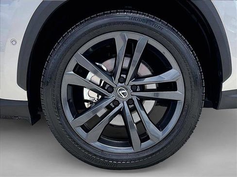 Used 2025 Lexus NX 450h+ AWD w/ Accessory Package (Z1) image 10