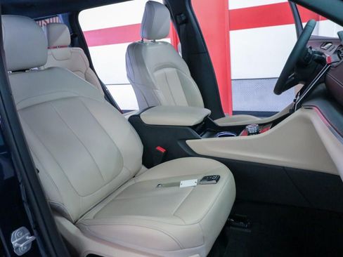 Used 2024 Jeep Grand Cherokee L Limited RWD image 26
