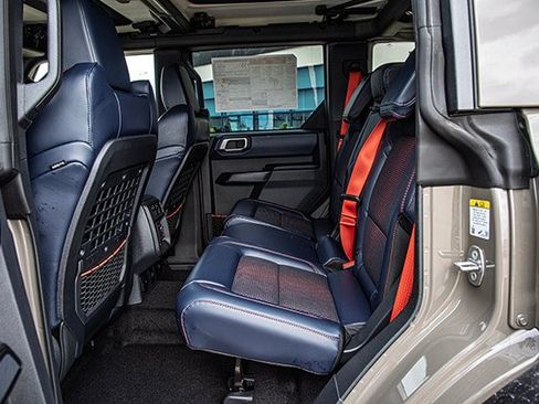 New 2026 Ford Bronco Raptor w/ Interior Carbon Fiber Pack AWD/4WD image 16