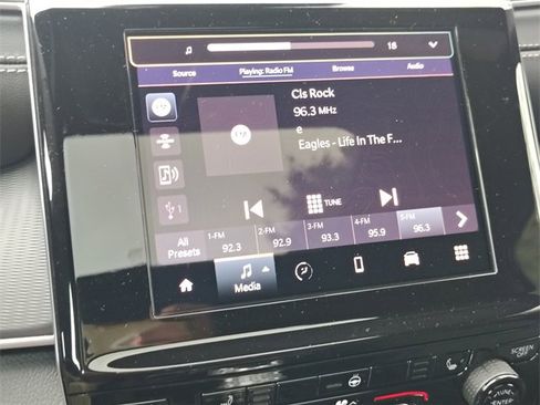 New 2025 Jeep Grand Cherokee Altitude w/ Trailer Tow Package image 23