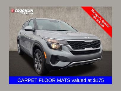 Used 2023 Kia Seltos LX