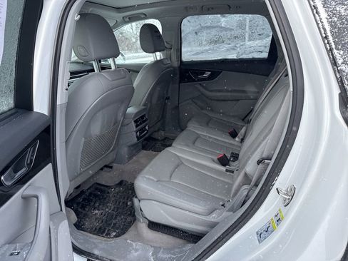 Used 2017 Audi Q7 3.0T Premium Plus image 13