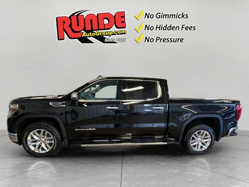 Used 2021 GMC Sierra 1500 SLT w/ SLT Premium Package image 2