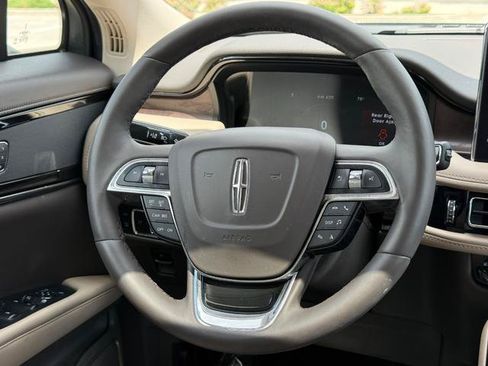 Certified 2023 Lincoln Nautilus Reserve AWD/4WD image 17