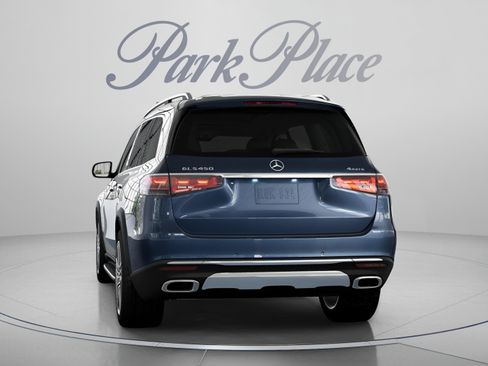 Certified 2026 Mercedes-Benz GLS 450 4MATIC image 16