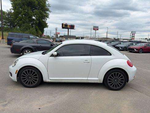 Used 2014 Volkswagen Beetle 1.8T FWD image 6